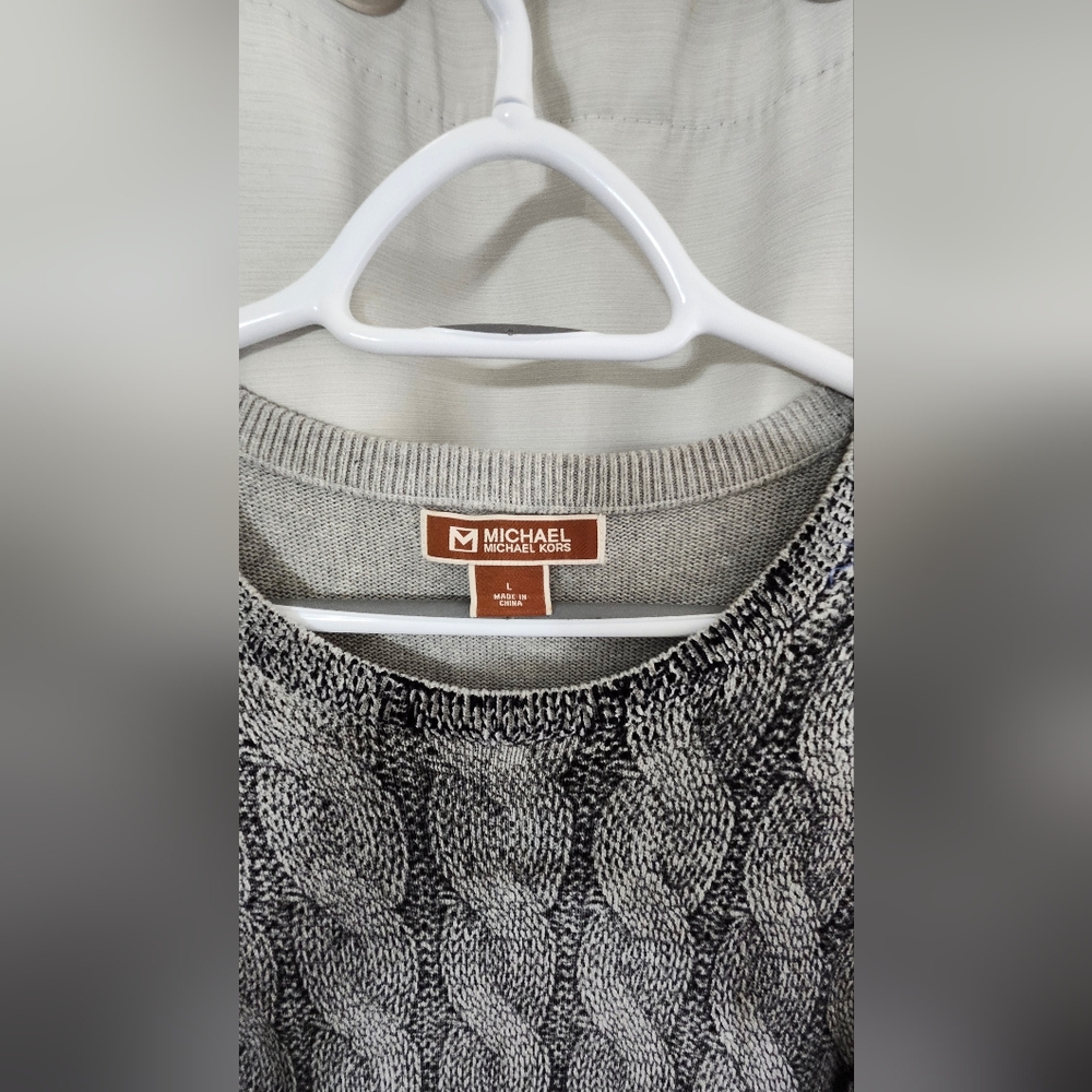 Dress - Picture 7 of 16
